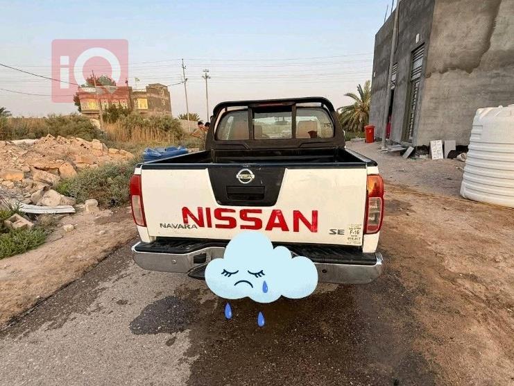 نيسان نافارا